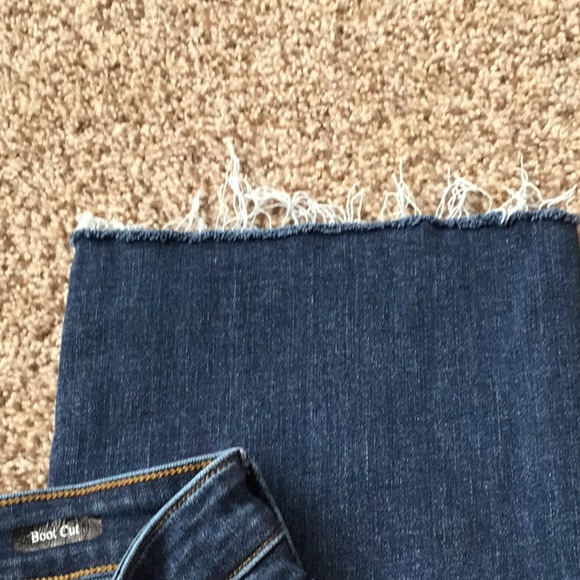 Jeans - Picture 3 of 4